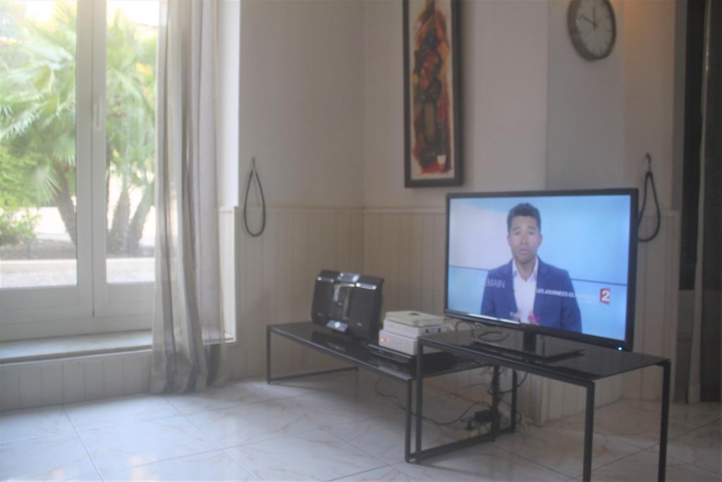 Apartment Villa Anahit ニース エクステリア 写真