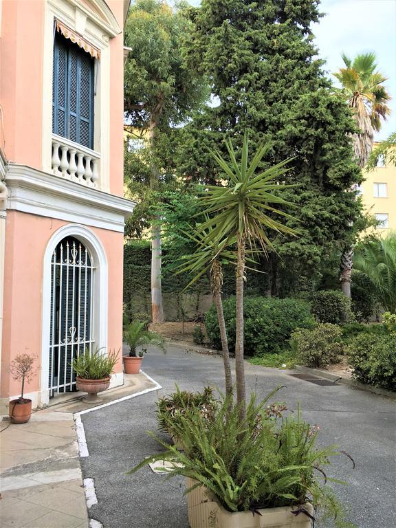 Apartment Villa Anahit ニース エクステリア 写真