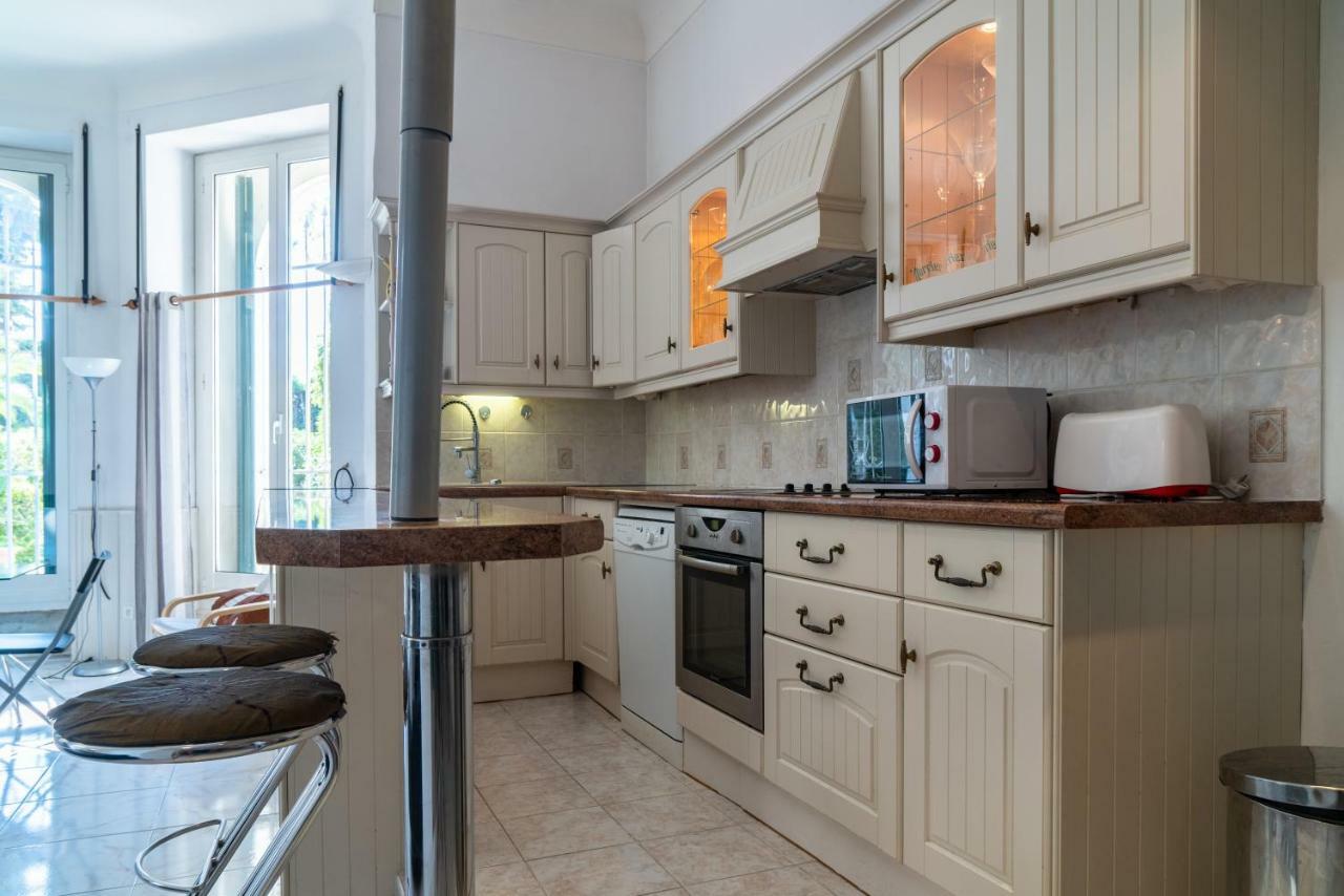 Apartment Villa Anahit ニース エクステリア 写真