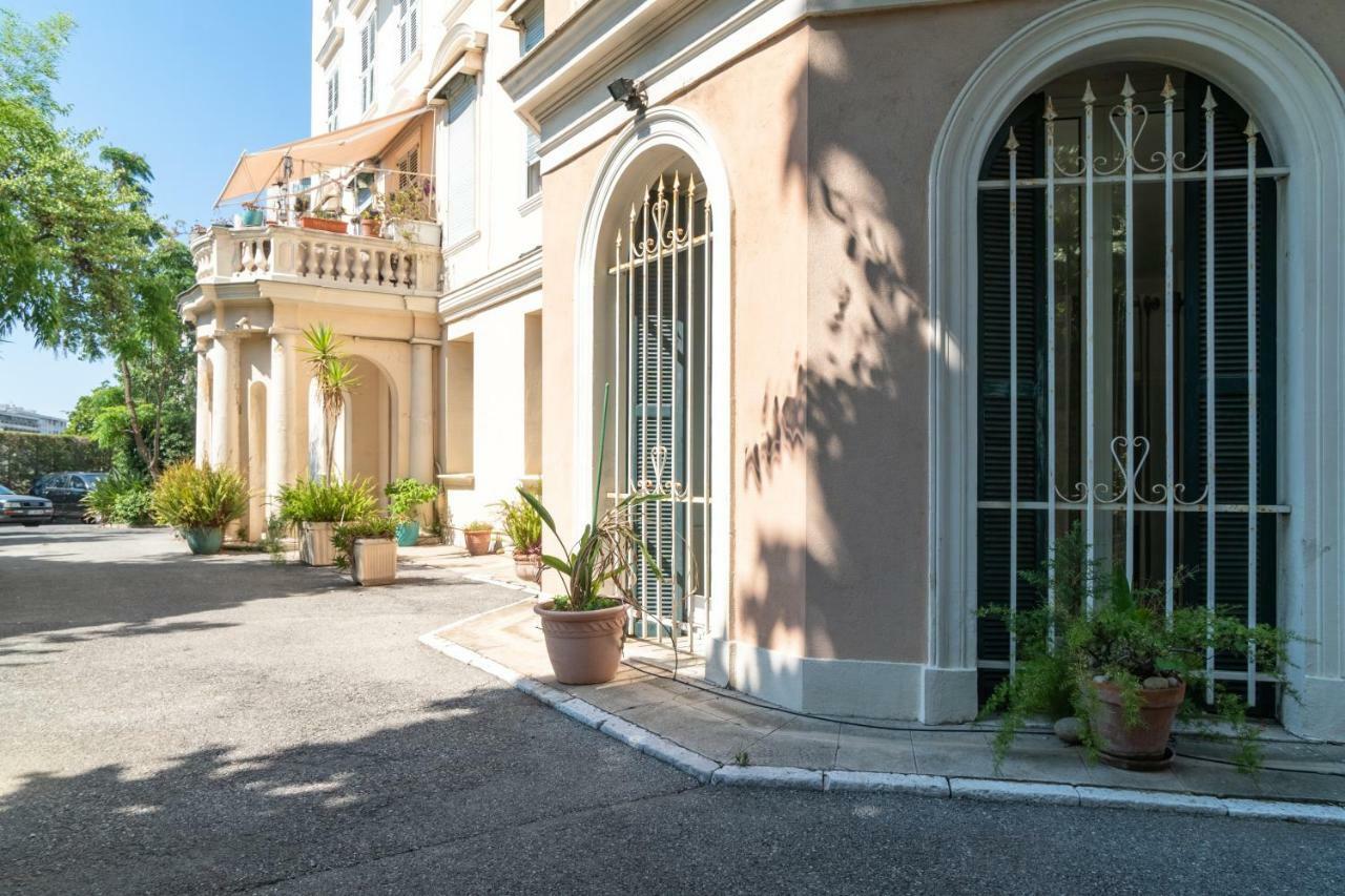 Apartment Villa Anahit ニース エクステリア 写真